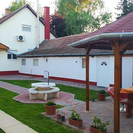 AbádszalókAbacsko Haz别墅 外观 照片